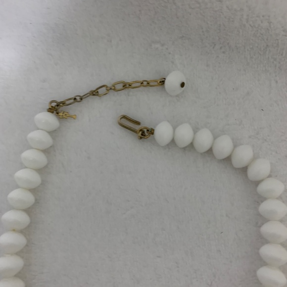 Adjustable Beaded Choker Necklace 14”-16” - Picture 7 of 8